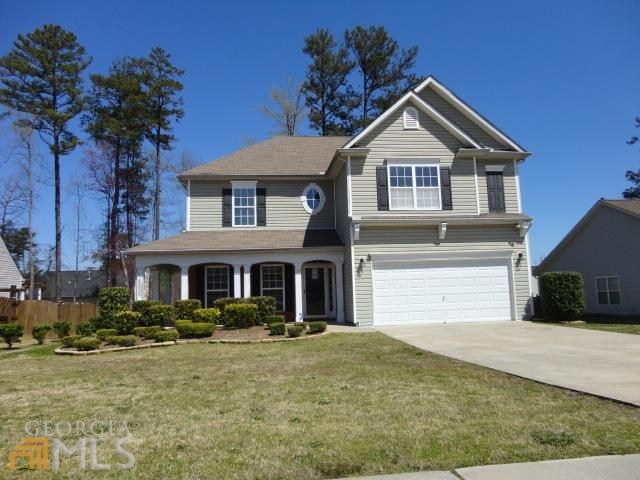 8240 Mayfern Dr, Fairburn, GA 30213