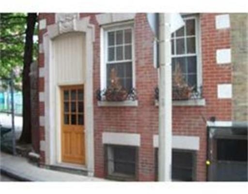 Stillman St #3, Boston, MA 02113
