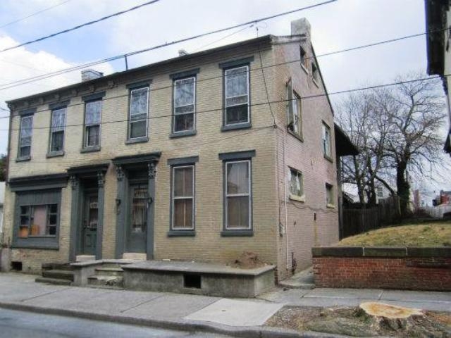 25-27 S 2nd St, Columbia, PA 17512