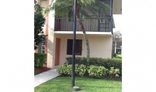 359 LAKEVIEW DR # 104 Fort Lauderdale, FL 33326