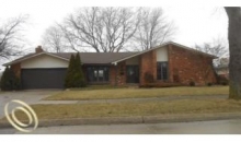 31919 Claeys Dr Warren, MI 48093