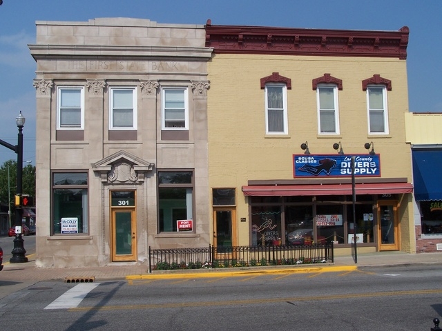 301 MAIN ST, Hobart, IN 46342