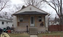 357 Tecumseh St Clawson, MI 48017