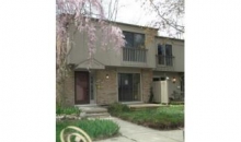 1419 Oakbrook E Rochester, MI 48307