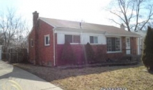 830 Deering St Garden City, MI 48135