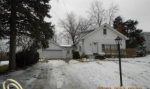 371 Hillcliff Dr Waterford, MI 48328