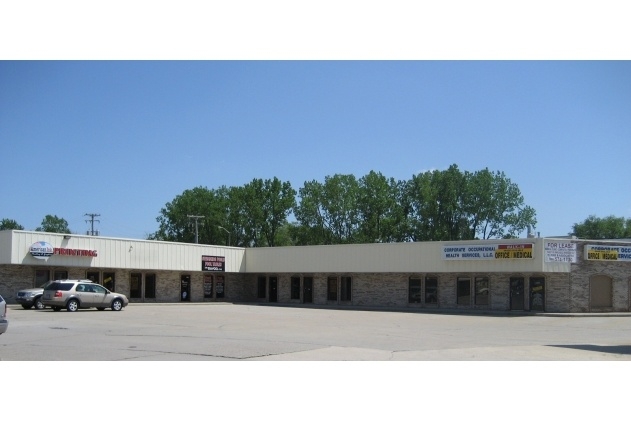 33800 Groesbeck Hwy, Fraser, MI 48026