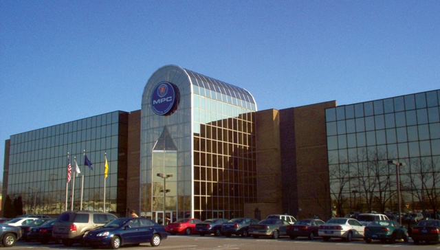 29200 Northwestern Hwy, Southfield, MI 48034