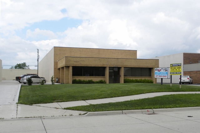 32375 Howard Avenue, Madison Heights, MI 48071