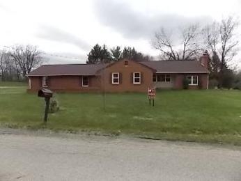 153 Mcguffey Blvd, New Castle, PA 16101