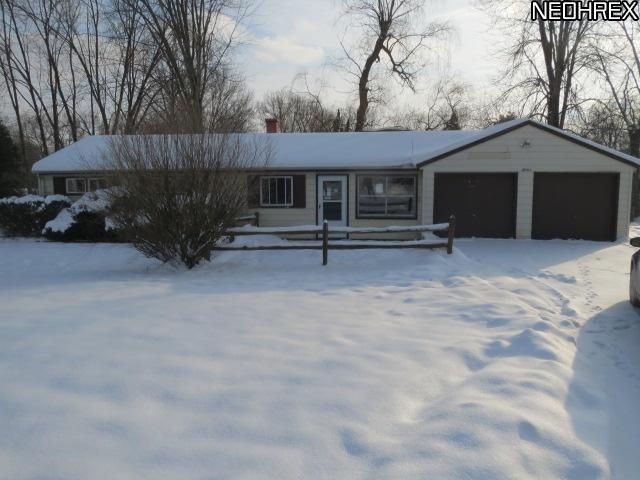 7692 Charlton Cir, Northfield, OH 44067