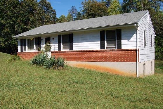 2183 MCGHEE STREET, Bedford, VA 24523