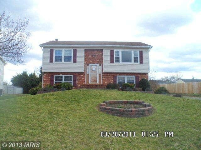 3610 N Rock Creek Dr, Fredericksburg, VA 22407