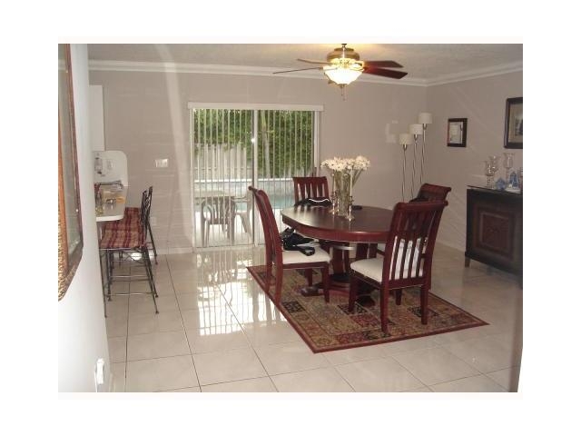 7842 SW 162 CT, Miami, FL 33193