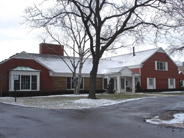 1026 W Eleven Mile Rd, Royal Oak, MI 48067