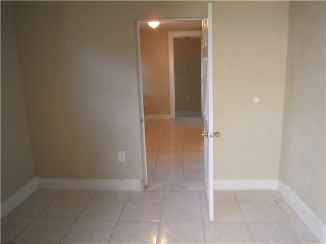 6743 NW 2 CT # 6, Miami, FL 33150
