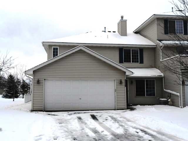 4929 Grenwich Pl N # 33, Saint Paul, MN 55128