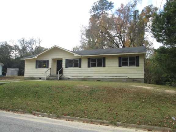 1501 13th Pl, Phenix City, AL 36867