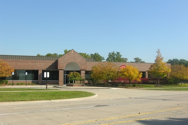 3937 Campus Drive, Pontiac, MI 48341