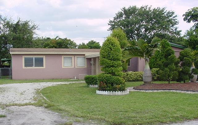 6750 Cleveland St, Hollywood, FL 33024