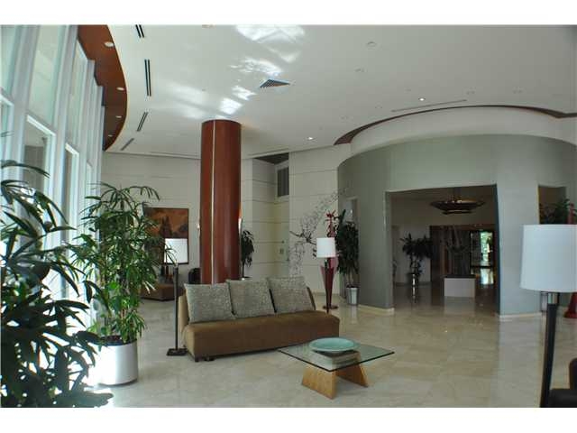 2475 BRICKELL AVE # 2106, Miami, FL 33129