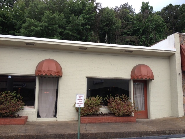 3808 Ringgold Rd, Chattanooga, TN 37412
