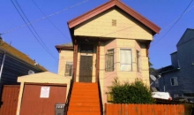 836 20th St Oakland, CA 94607