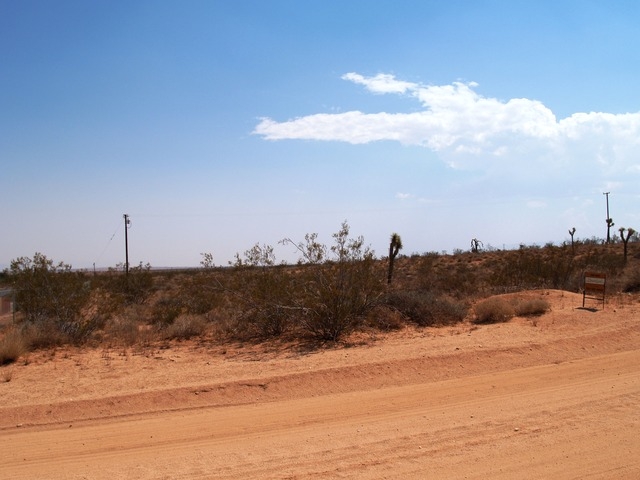Covelo Avenue, Yucca Valley, CA 92284