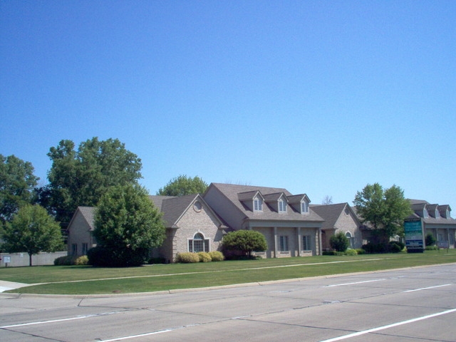 4315 Metropolitan Pkwy, Sterling Heights, MI 48310