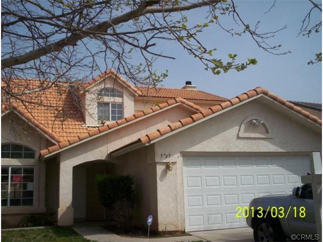 5765 Carleton St, San Bernardino, CA 92407