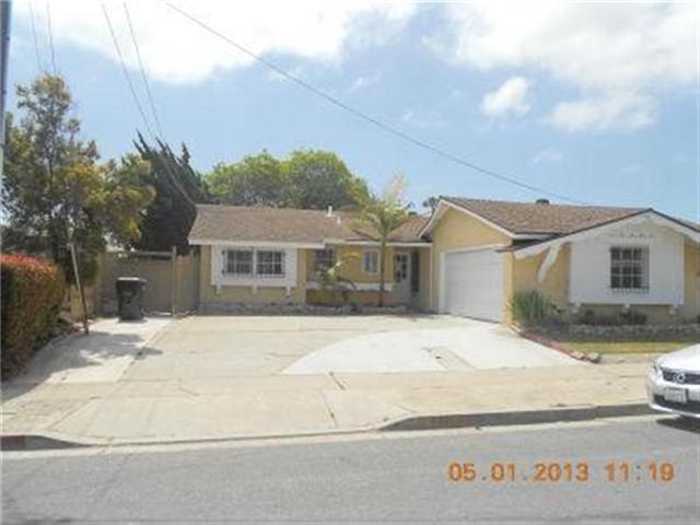 4471 Appleton St, San Diego, CA 92117