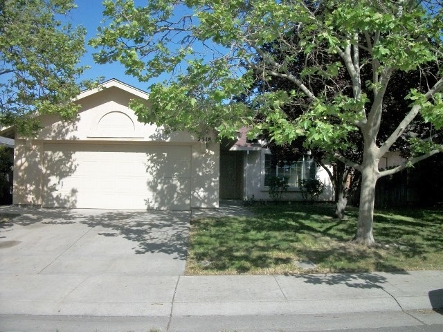 2318 Silverado Court, Stockton, CA 95206