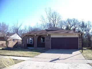 19409 Cascade Dr, Riverview, MI 48193
