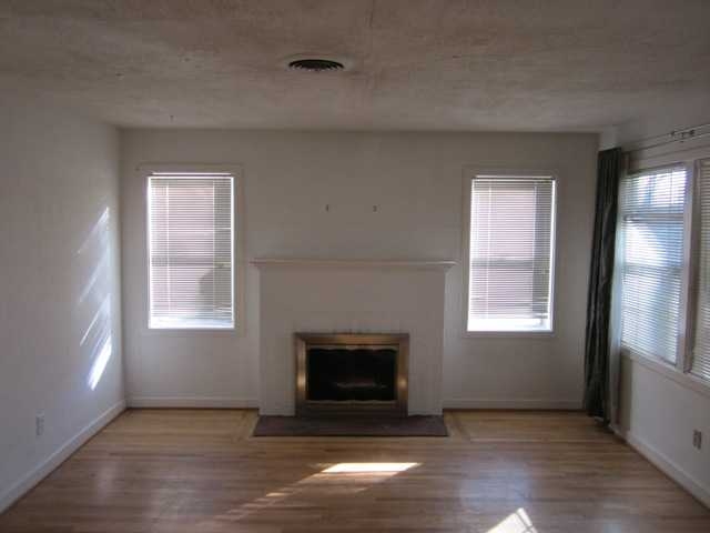 2136 N Stockton St, Stockton, CA 95204