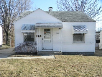 565 Montana Ave, Pontiac, MI 48341