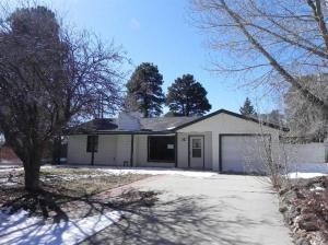 3121 N Manor Rd, Flagstaff, AZ 86004