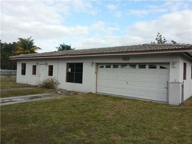 963 Ne 163rd St, Miami, FL 33162