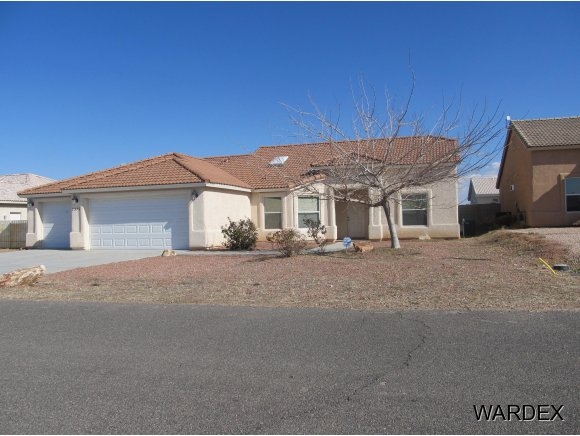 2972 N Jerome St, Kingman, AZ 86401