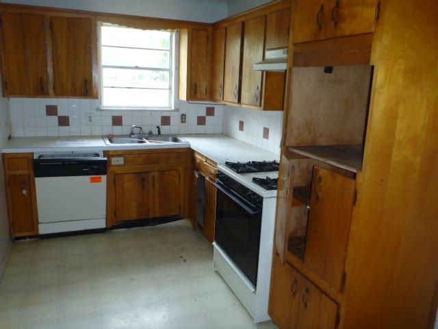 804 Gail St, Springdale, AR 72762