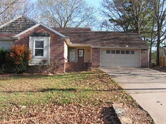 6 Elizabeth Dr, Bella Vista, AR 72715