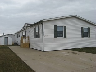 33303 Bluebell Ct., New Haven, MI 48048
