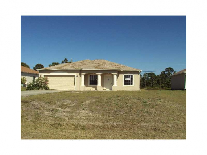 7976 100th Ave, Vero Beach, FL 32967