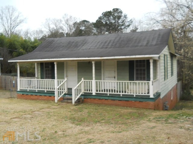 7816 School St, Valley, AL 36854