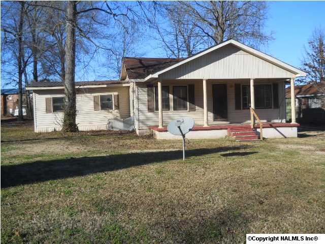 109 Florida Ave, Gadsden, AL 35903