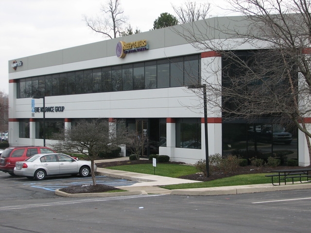 7223 Engle Rd, Fort Wayne, IN 46804