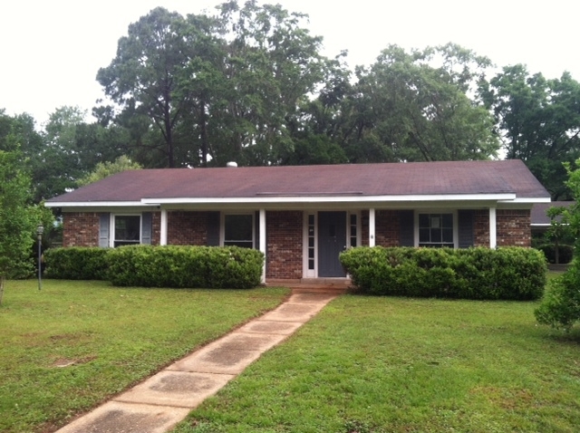 5986 Sunnyside Dr, Mobile, AL 36619