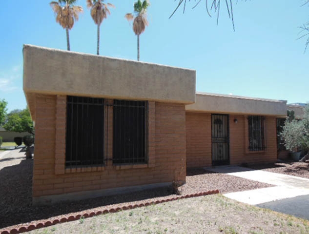 7710 E Kenyon Drive, Tucson, AZ 85710