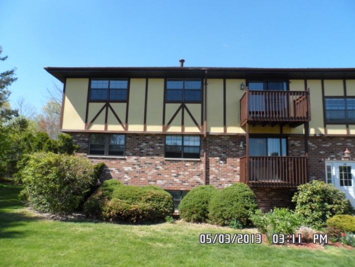 44 Surrey Drive A5, Newington, CT 06111