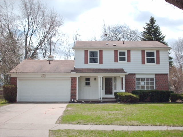 38141 Lancaster St, Livonia, MI 48154