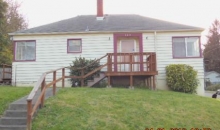 525 S 11th St Coos Bay, OR 97420